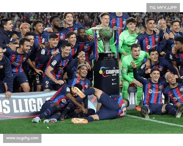 巴塞罗那与皇家马德里巅峰对决背后的战术较量与策略博弈